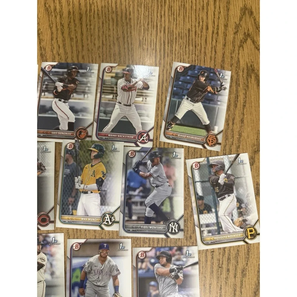 Topps 2022 MLB baseball cards BP Random‎ lot of 17 (D)
